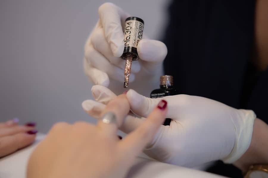 Onglerie - Eveil des sens - Institut de beauté à Sancey -03 Onglerie - Eveil des sens - Institut de beauté à Sancey -03